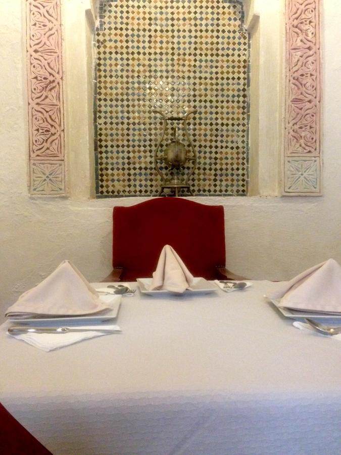 Riad La PerlaTétouan エクステリア 写真